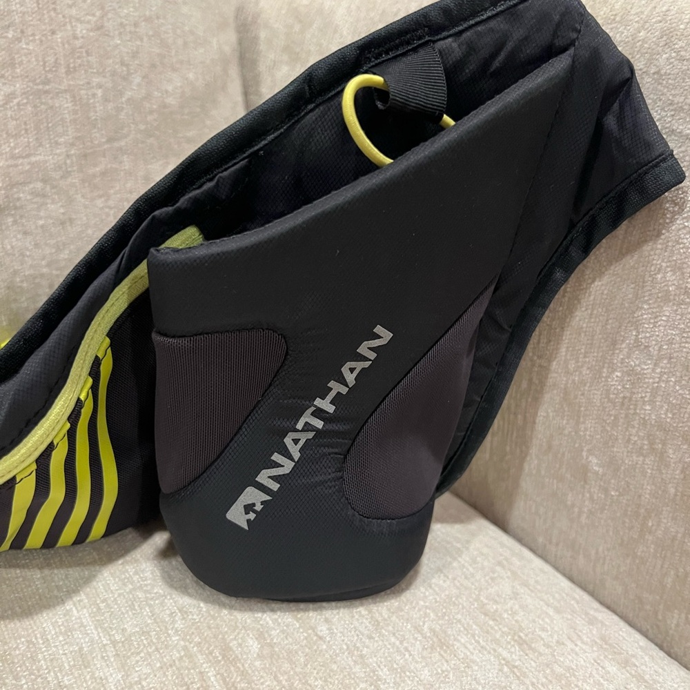 Nathan Running Belt w Hydration Pouch